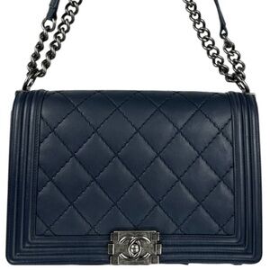 CHANEL Boy Flap Bag Navy Blue Leather Ruthenium Hardware